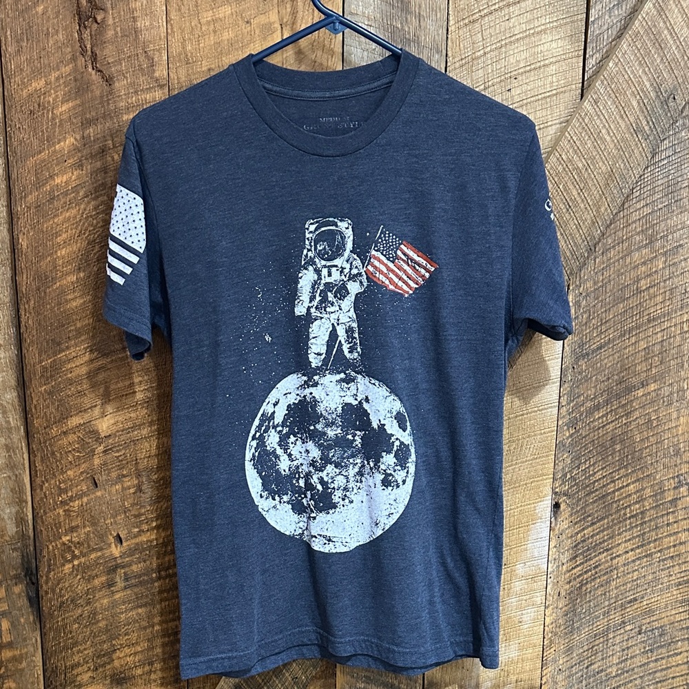 Grunt Style Finders Keepers Crewneck Heather Navy T-Shirt Size Medium ~D24
